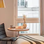 Отель Ibis Gare Montparnasse Catalogne Париж