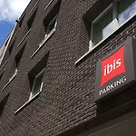 Ibis Gare Montparnasse Catalogne Hotel