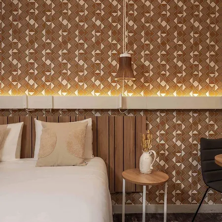 Ibis Gare Montparnasse Catalogne Hotel