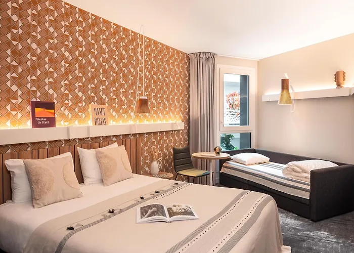 Ibis Gare Montparnasse Catalogne 호텔