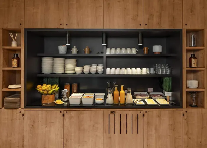 Ibis Gare Montparnasse Catalogne 3*