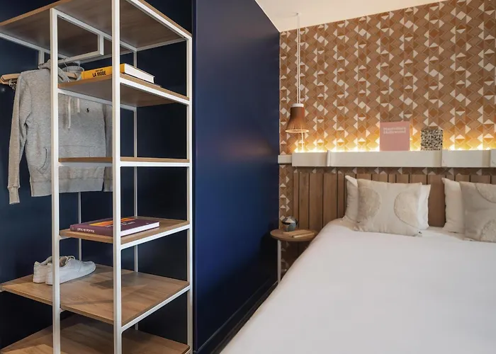 Ibis Gare Montparnasse Catalogne 호텔