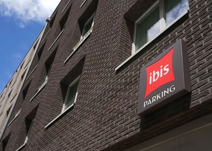 Ibis Gare Montparnasse Catalogne 호텔