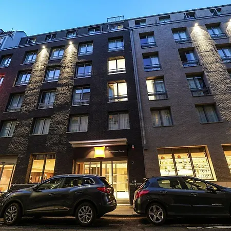 Ibis Gare Montparnasse Catalogne パリ