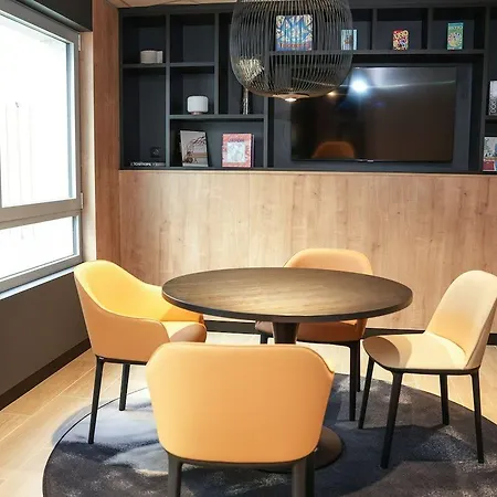 Ibis Gare Montparnasse Catalogne 3* パリ