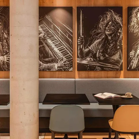 Ibis Gare Montparnasse Catalogne 3*