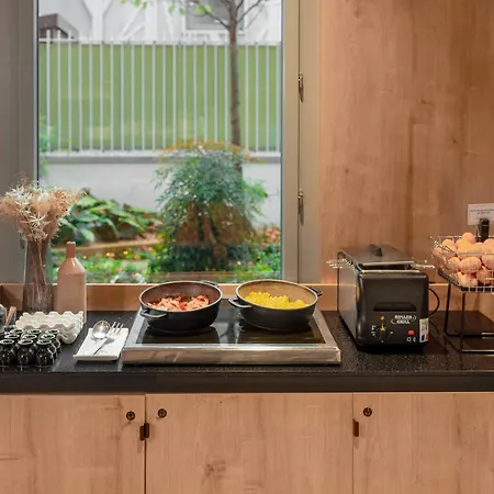 ホテル Ibis Gare Montparnasse Catalogne 3*