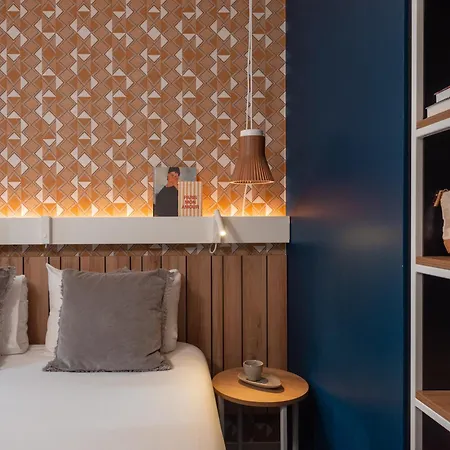 Ibis Gare Montparnasse Catalogne パリ