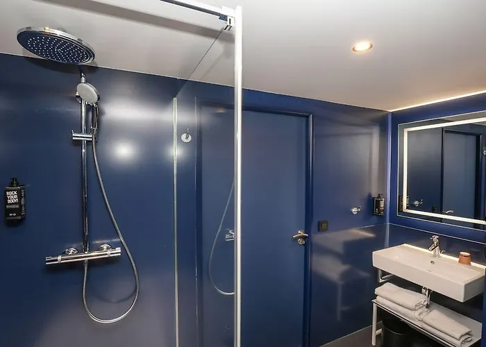Hotel Ibis Gare Montparnasse Catalogne 3*